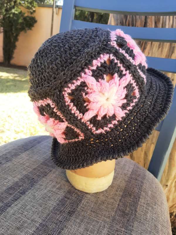 Granny Square Grey and Pink Womens / Girls Handmade Casualwear - Buckett Crochet Hat / Beanie