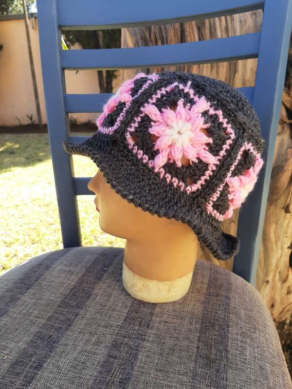 Granny Square Grey and Pink Womens / Girls Handmade Casualwear - Buckett Crochet Hat / Beanie