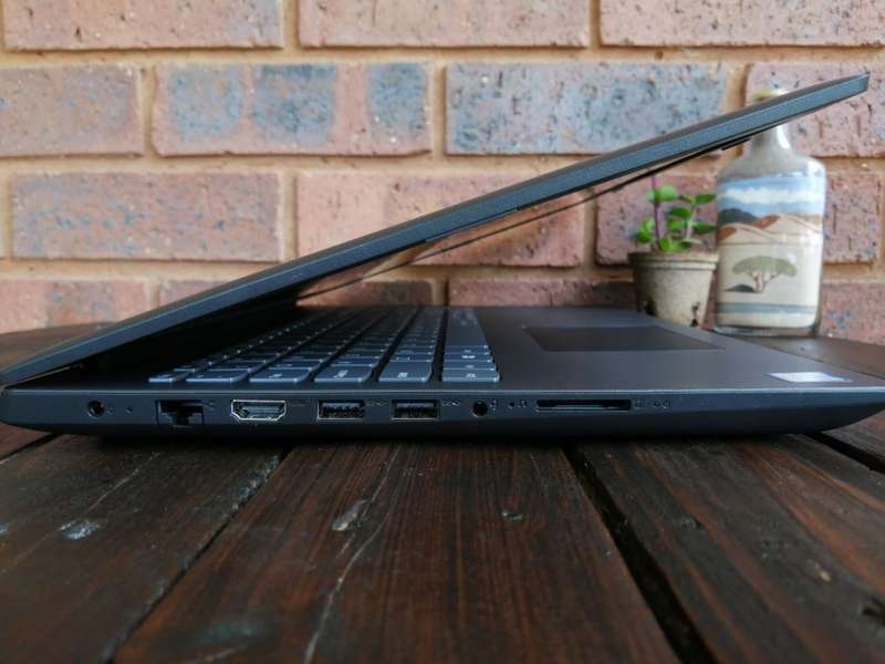 Lenovo IdeaPad 130 - Perfect home, office & student laptop - *8th Core i5, 8GB RAM, 1TB HDD, Win10*