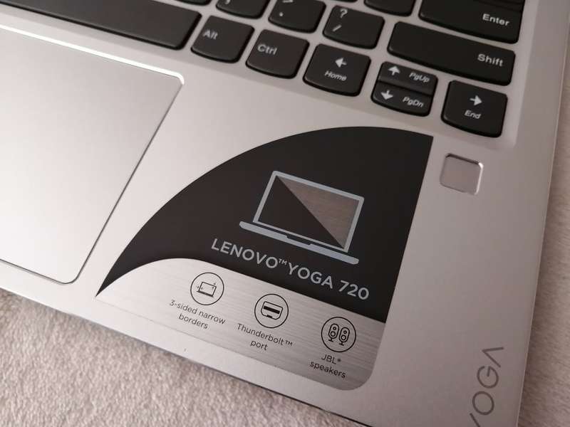 Lenovo Yoga 720 UltraBook **8th Gen Core i7, 8GB RAM, 512GB NVMe SSD, 13.3" FHD Touchscreen 2-in-1**