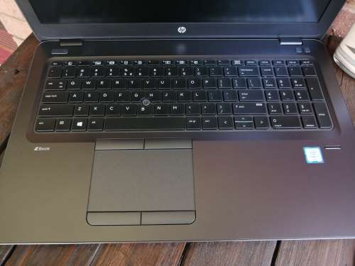 HP ZBook 15u G3 Professional Mobile Workstation - *Core i7, 16GB RAM, NVMe+HDD, Radeon R7 GPU, LTE*