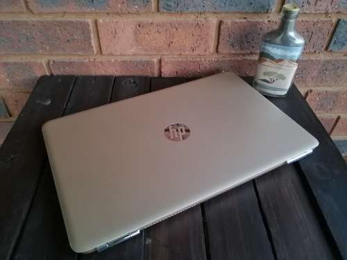 HP Pavilion 15 - AU111NI Notebook - *Core i7, 16GB RAM, 1TB, 15.6" HD, NVidia 940MX 4GB, Black+Gold*