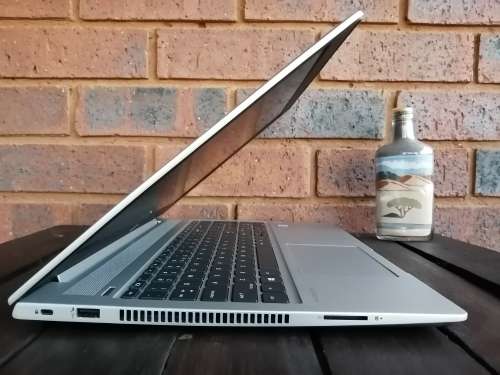 HP ProBook 450 G6 Professional Notebook - *8th Gen Core i7, 16GB RAM, NVMe SSD + HDD dual storage*