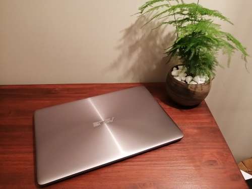ASUS ZenBook UX310UF Ultimate UltraBook - *8th Gen Core i7, 16GB RAM, NVMe SSD + HDD, NVidia GPU*