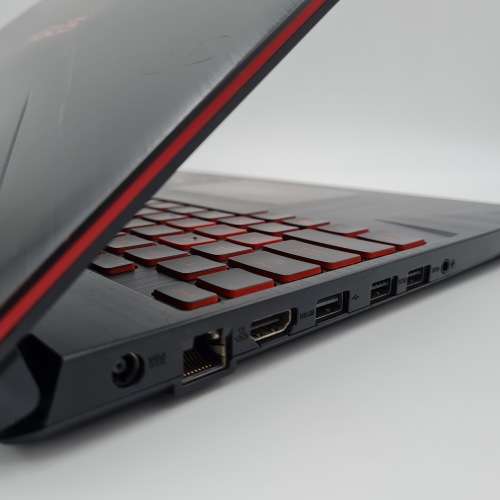 ASUS TUF FX505 Gaming Notebook - Core i5, 16GB RAM, SSD + HDD, NVidia GTX1050 4GB, 15.6` FHD