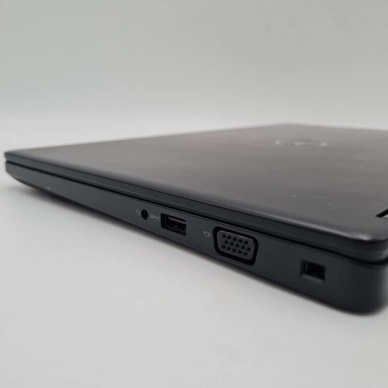 Dell Latitude 5490 - Intel Core i7 8650U, 16GB DDR4 RAM, 256GB NVMe SSD