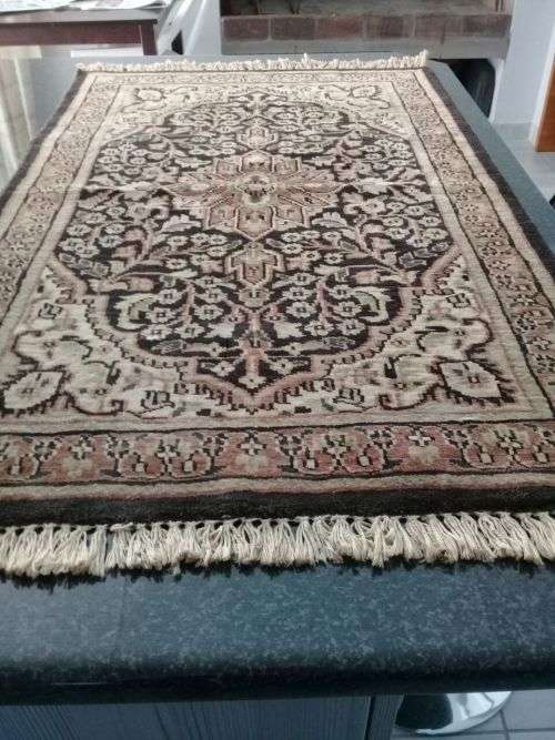 Persian Rug from Jammu 98 x 61 cm