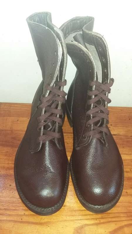 SADF Dri-Foot Boots size 8 New