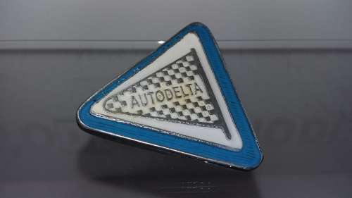 ALFA ROMEO AUTODELTA  LAPEL METAL BADGE