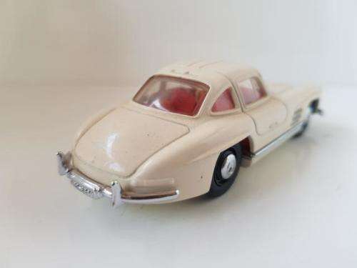 MERCEDES BENZ 300 SL