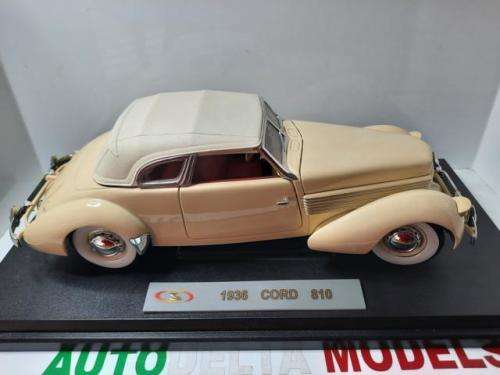 1938 CORD 810