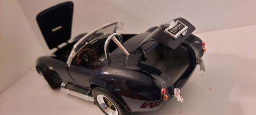 SHELBY COBRA 427