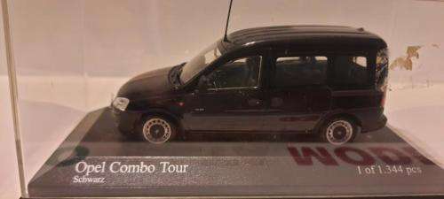 OPEL COMBO TOUR