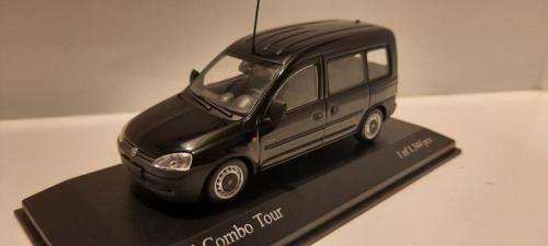 OPEL COMBO TOUR