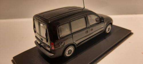 OPEL COMBO TOUR