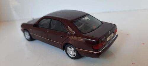 MERCEDES BENZ E CLASS