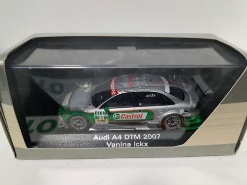 AUDI A4 DTM 2007 VANINA ICKS