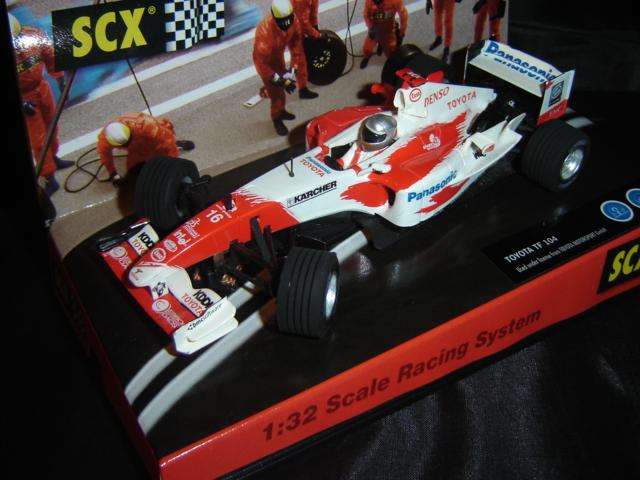 SCX TOYOTA TF 104