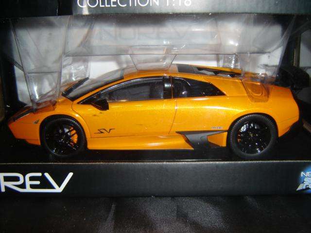 Lamborghini Murcielago LP 670-4 SV BJ 2009 Norev 1:18