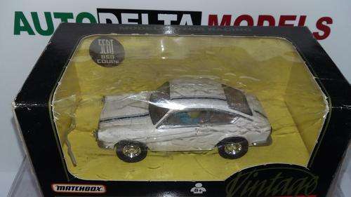 SEAT 850 COUPE