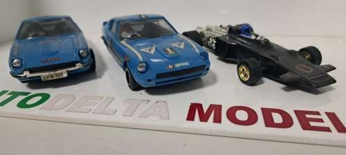 SCALEXTRIC 2 X DATSUN 240 AND LOTUS F1