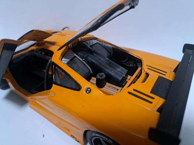 1:18 MCLAREN F1 GTR