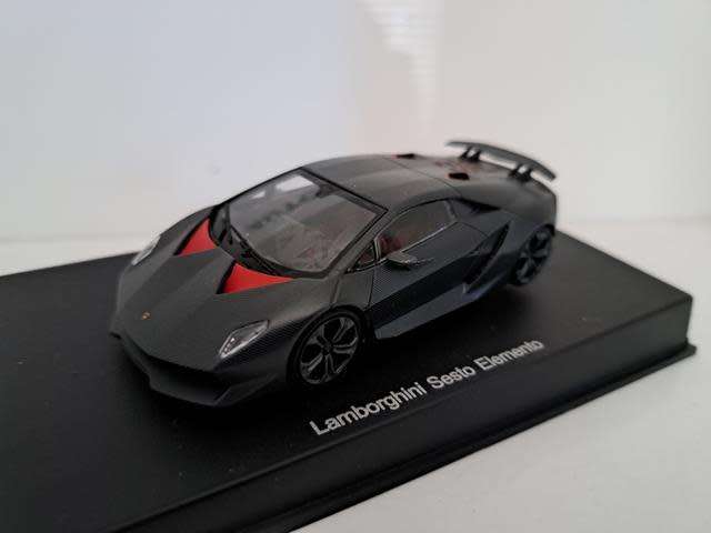 LAMBORGHINI SESTO ELEMENTO