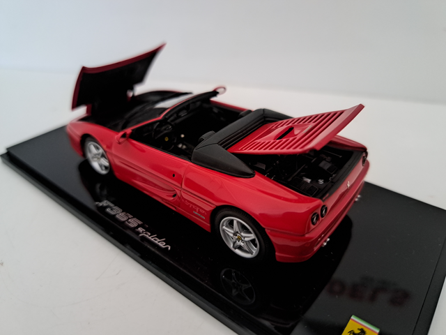 FERRARI F355 SPIDER