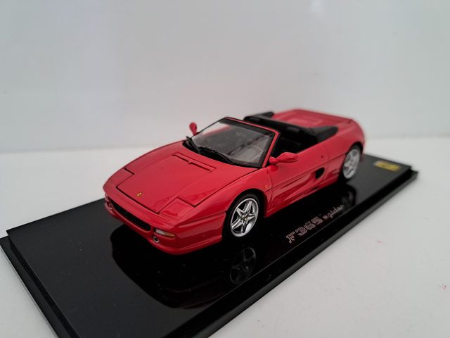 FERRARI F355 SPIDER