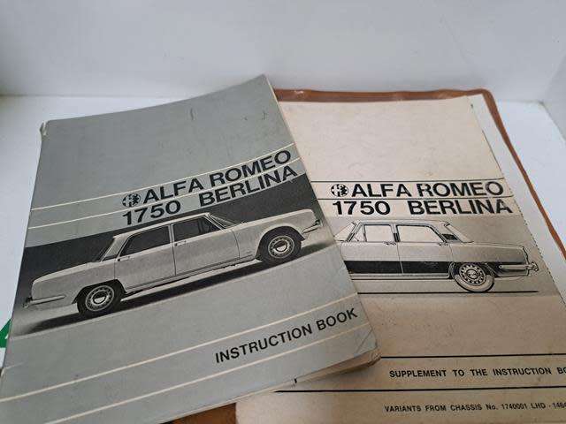 ALFA ROMEO BERLINA OWNERS MANUAL