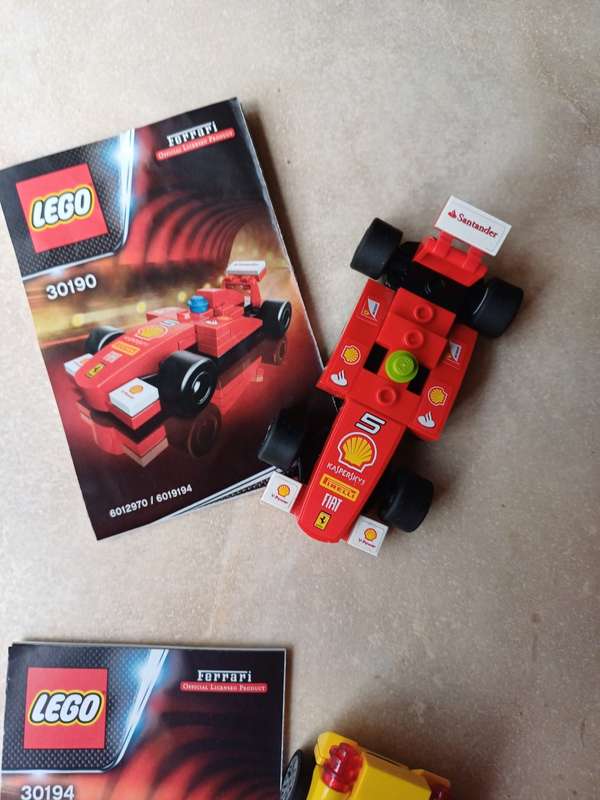 LEGO Racer - V Power Ferrari 150 Italia (30190)