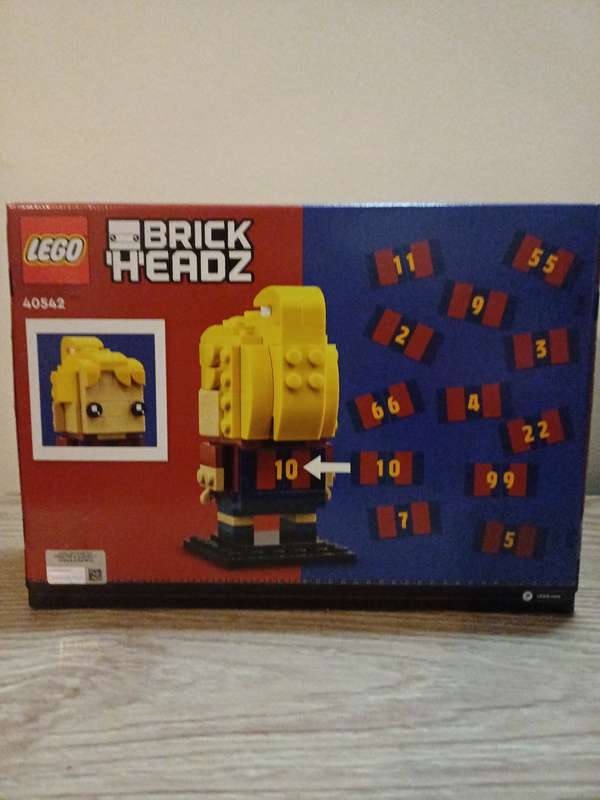 NEW LEGO BrickHeadz FC Barcelona Go Brick Me (40542) - 530 pieces