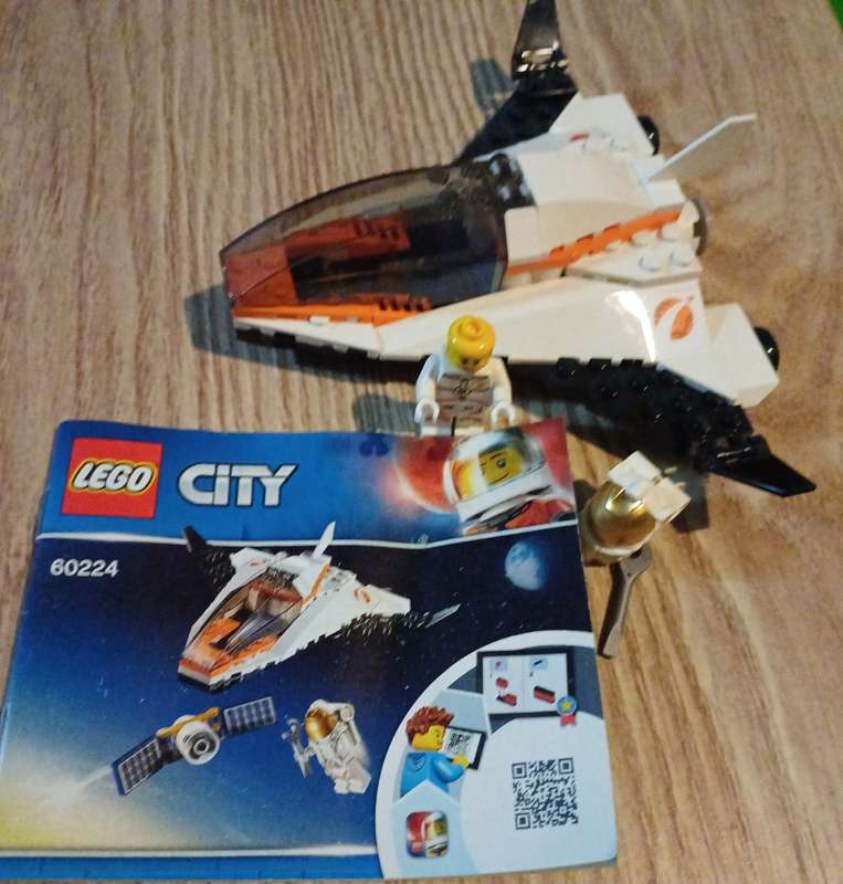 LEGO Space 2 Satellite Mission (60224)