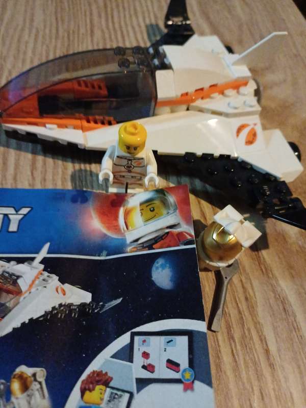 LEGO Space 2 Satellite Mission (60224)