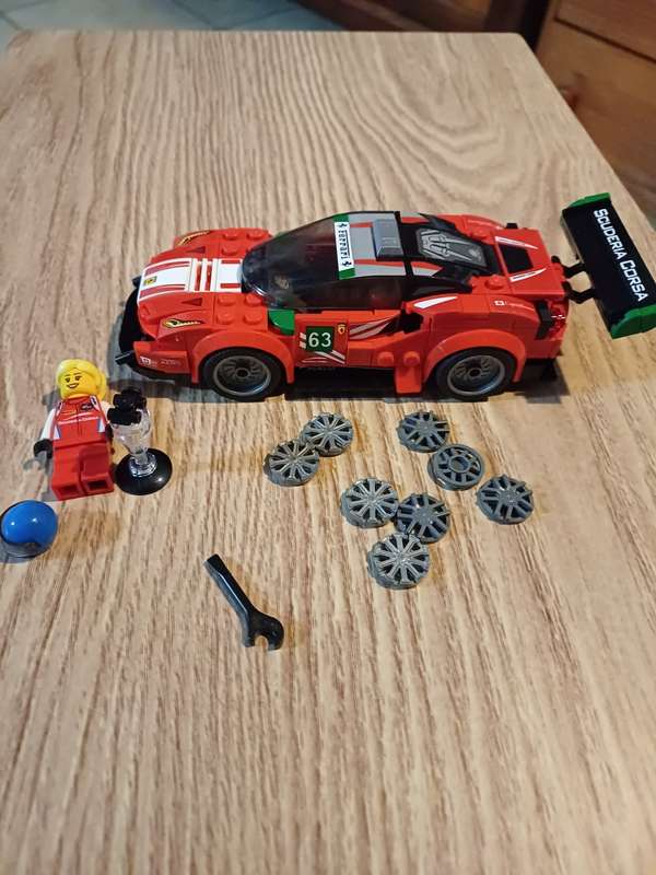 LEGO Speed Champions Ferrari 488 GT3 `Scuderia Corsa` (75886) - Set retired