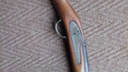 Old Black Powder rifle - Replica gun - Not a real gun