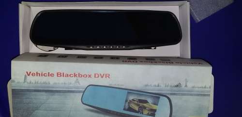 Dash Cam (integrated into rear view mirror)