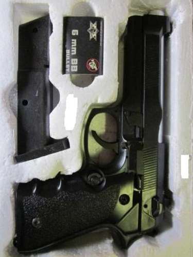 Airsoft pistol - M92F-1 Silver barrel
