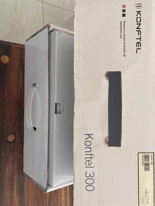 Konftel 300