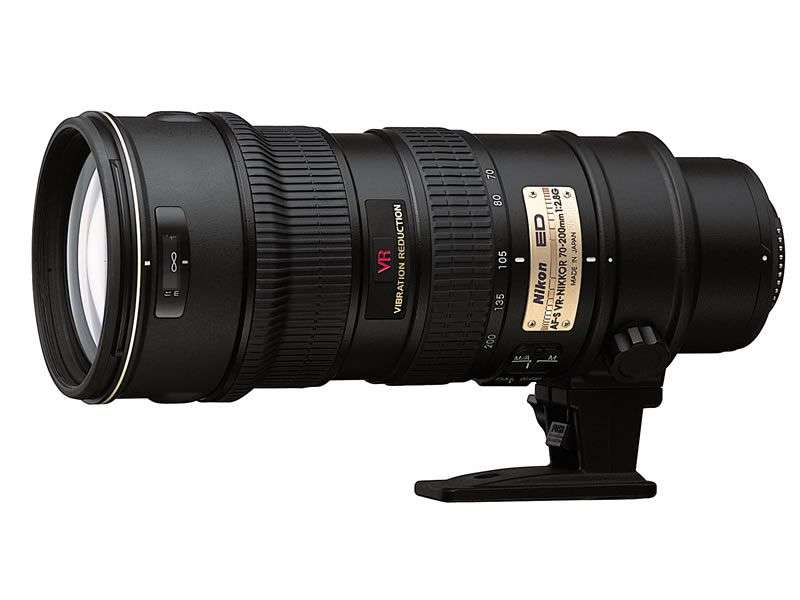 Nikon 70-200mm F2.8 VR1 lens in excellent condition!
