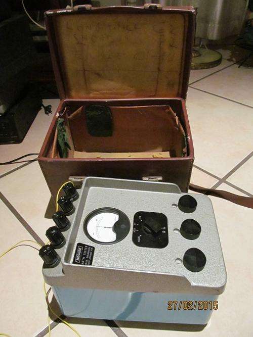 VINTAGE MEGGER EARTH TESTER