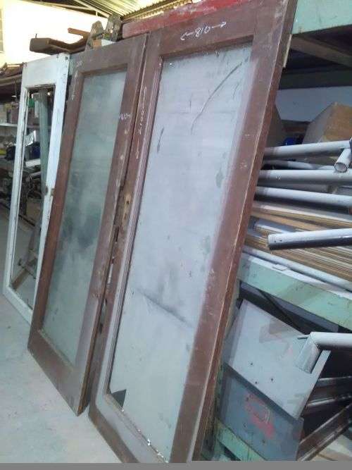 DOUBLE GLASS DOORS