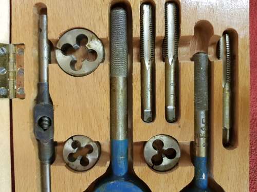 NEW OLD STOCK BRITISH MADE BSF TAP AND DIE SET