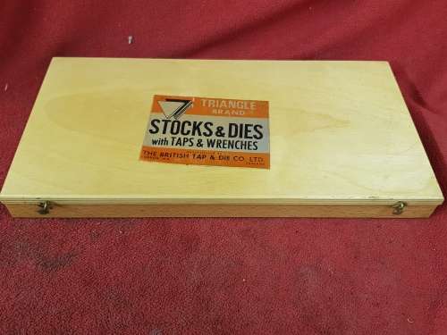 NEW OLD STOCK BRITISH MADE BSF TAP AND DIE SET