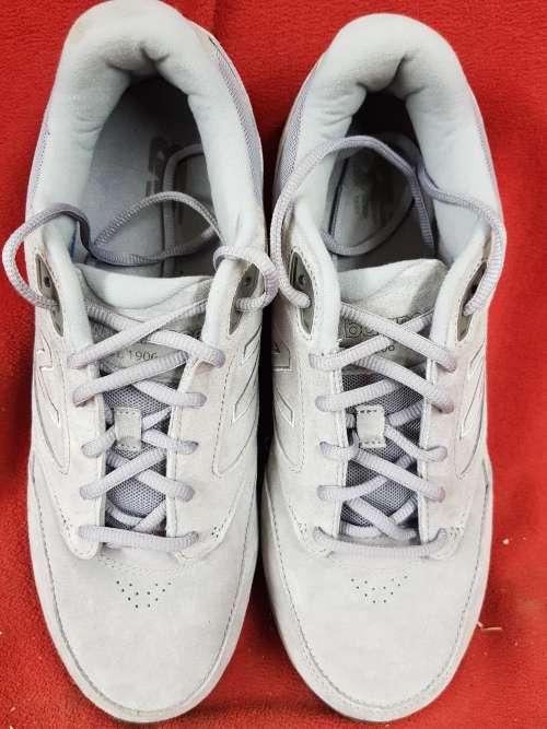 NEW BALANCE 928V2 MENS SIZE 9