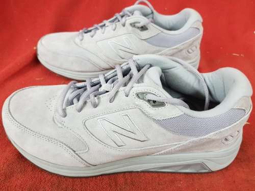 NEW BALANCE 928V2 MENS SIZE 9