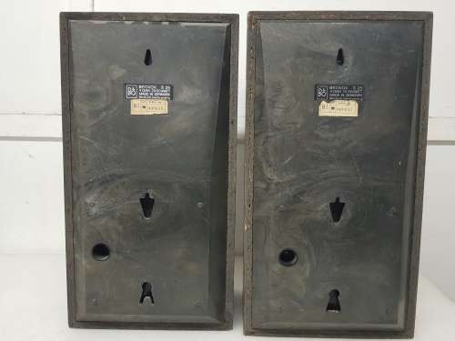 VINTAGE B&O BEOVOX S25 SPEAKER SET.
