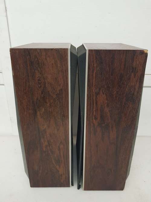 VINTAGE B&O BEOVOX S25 SPEAKER SET.