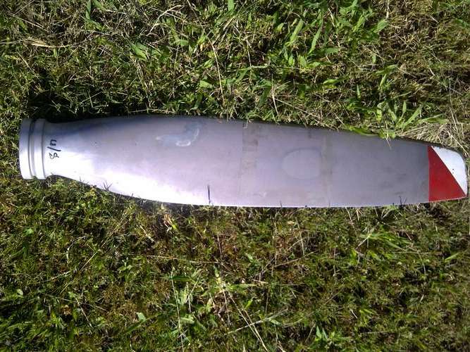 AIRCRAFT PROPELLER BLADE - USE FOR DISPLAY ONLY.