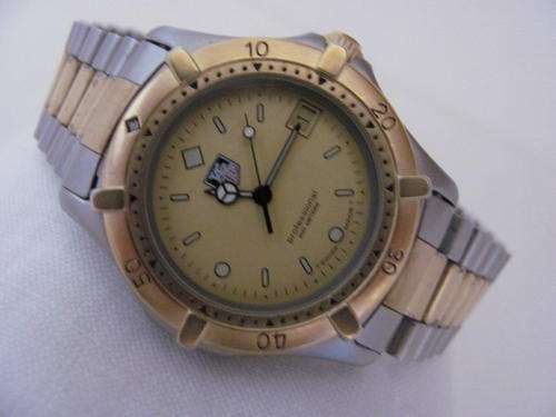 SWISS TAG HEUER PROFESSIONAL 200M QUARTZ WATCH